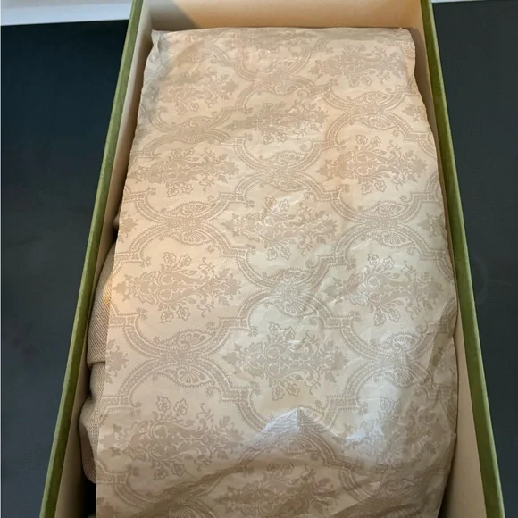 Gucci Platform Sneakers - Picture 13 of 15